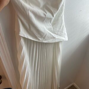 Commense White dress